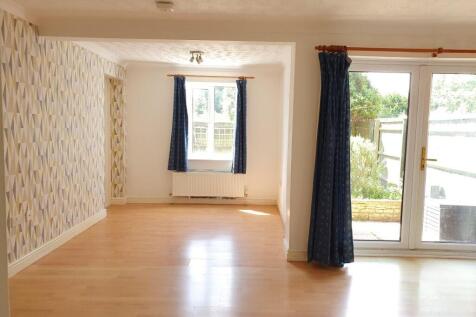 Lounge from Hall.jpg