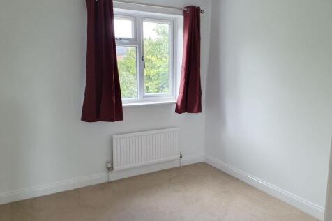 Bedroom 2.jpg