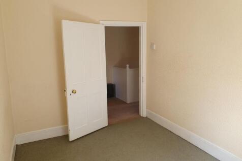 Bedroom 2 to door.jpg