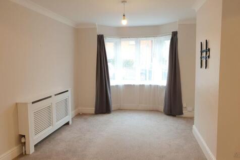 Lounge from kitchen.jpg
