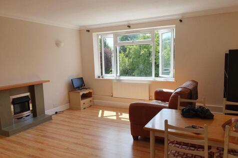 Lounge from door.jpg