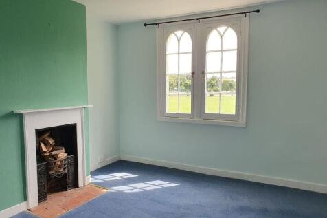 Bedroom 2 to window.jpg