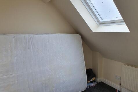 Bedroom 2.jpg