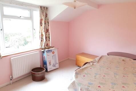 Bedroom 2.jpg