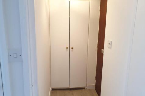 Hallway.jpg