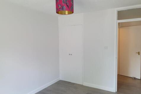 Bedroom to door.jpg