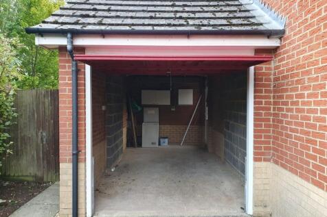 Garage.jpg