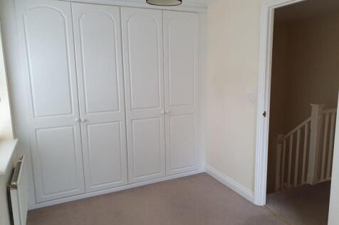 Bedroom 2 to door.jpg