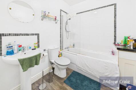 Ground Floor Bathroo