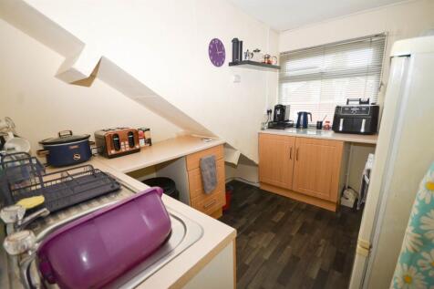 Apartment 3