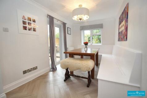 Breakfast Room