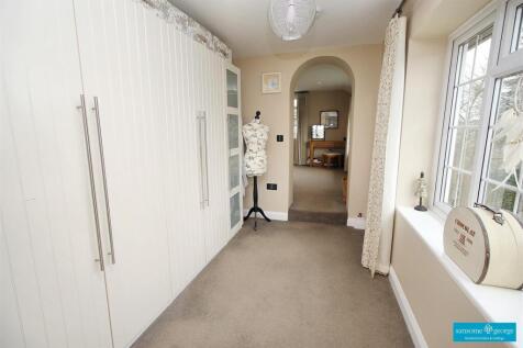 Walk in Wardrobe