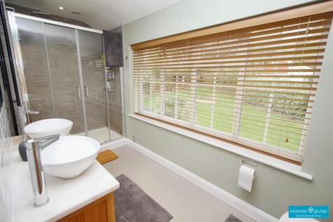 En Suite Shower Room