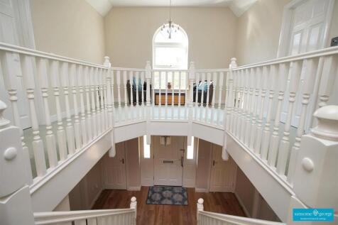 Landing &amp; Entrance Hall
