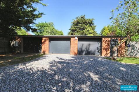 Triple Garage