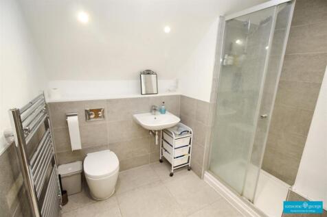 En Suite Bedroom 1