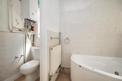 Ground Floor Bathroom