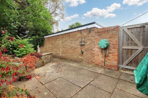 Patio, Side Gate &amp; Garage