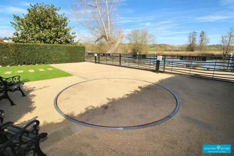 Parking With Turning Circle