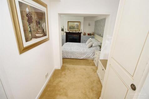 Walk In Wardrobe