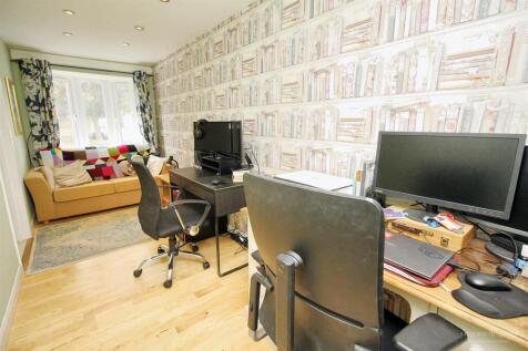 Study/Bedroom 4