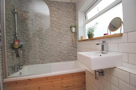 Ground Floor Bathroom