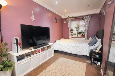 Reception Room / Bedroom 4