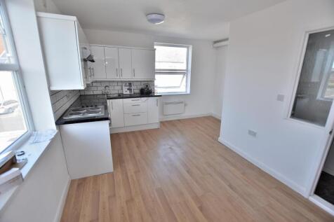 Kitchen/lounge (Main