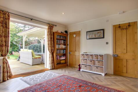 Property Image 9