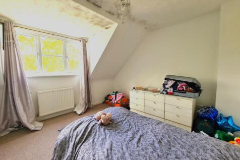 bedroom2