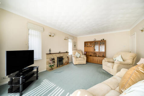 frontroom2