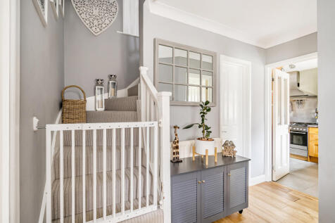 1369127468efde0f9484a