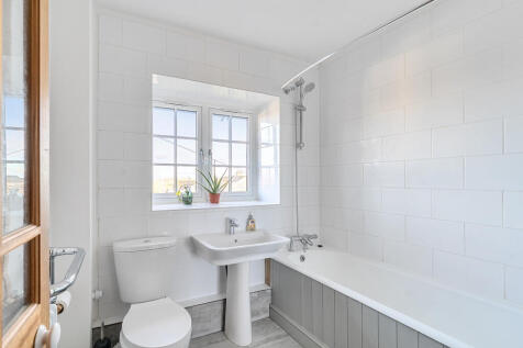 13818073691debfe00515