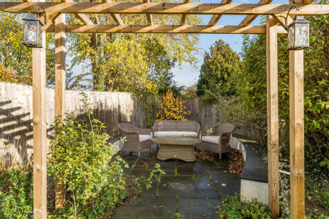 137348516904f93754176