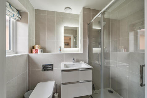 1382862176928479dde4b2