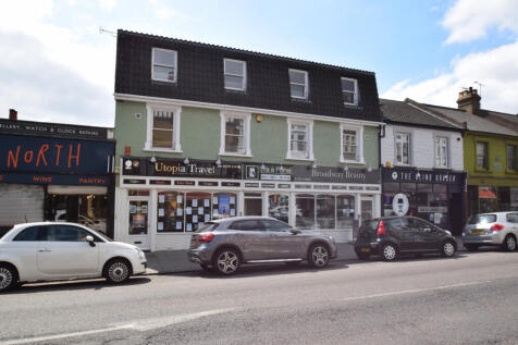 1 bedroom Apartment in the heart of Leigh on Sea 