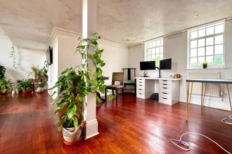 Property Image 28