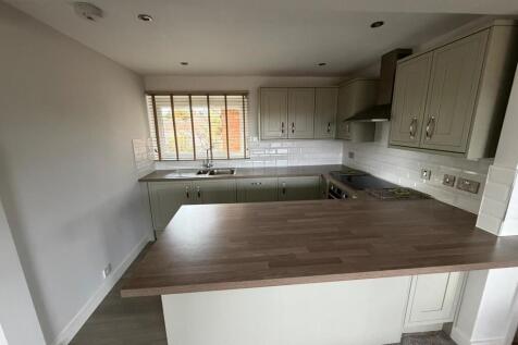 IMG-20251110-WA00...