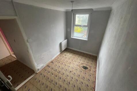 IMG-20241106-WA00...