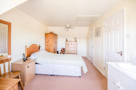 13 Fairfields-24