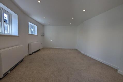 PXL_20251006_1401...