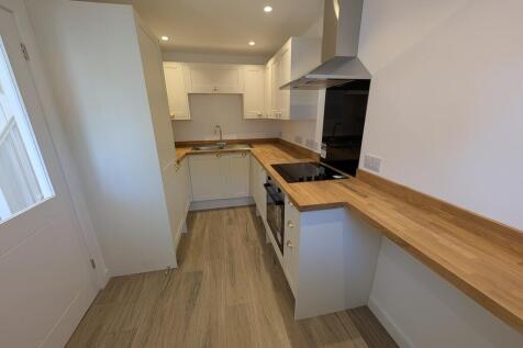 PXL_20251006_1401...