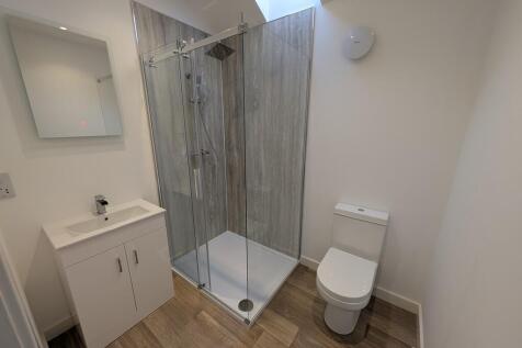 PXL_20251006_1402...