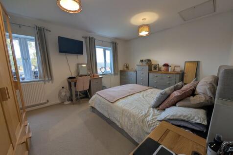 PXL_20251030_1501...