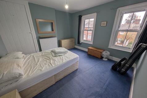 PXL_20251110_1007...