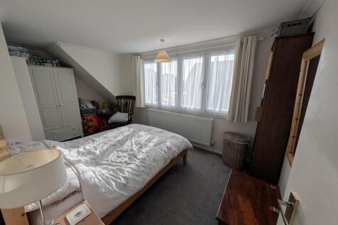 PXL_20251120_1032...