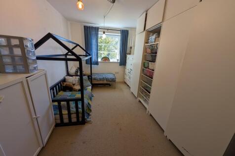 PXL_20251006_1002...