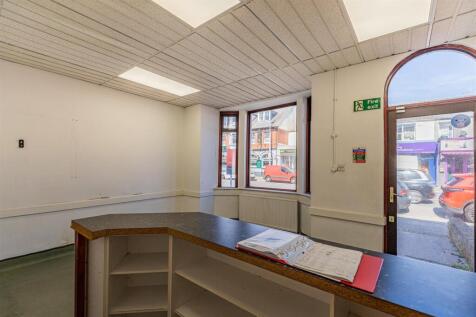 Cowbridge Road 463-10.jpg