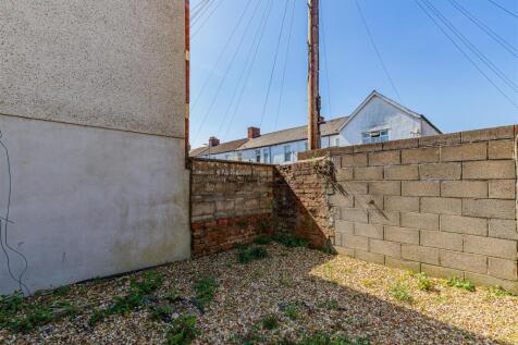 Cowbridge Road 463-3.jpg