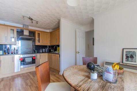 Beaufort Court 15-15.jpg